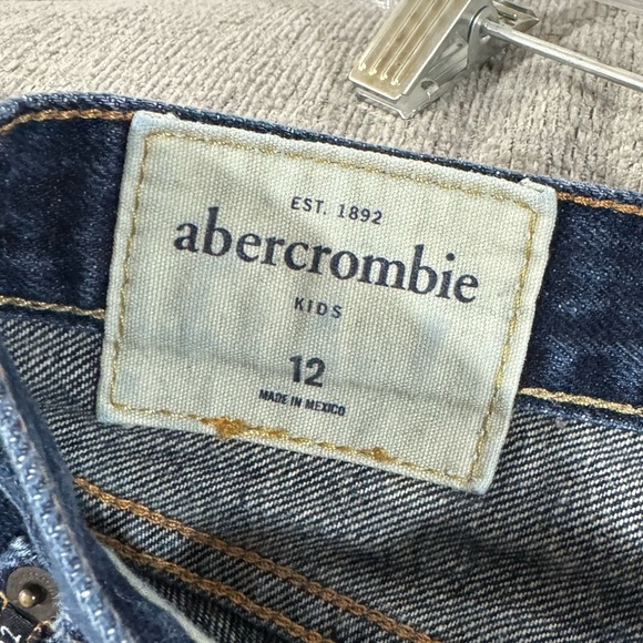 SOLD Abercrombie Kids Jeans Size 12 - Picture 4 of 5
